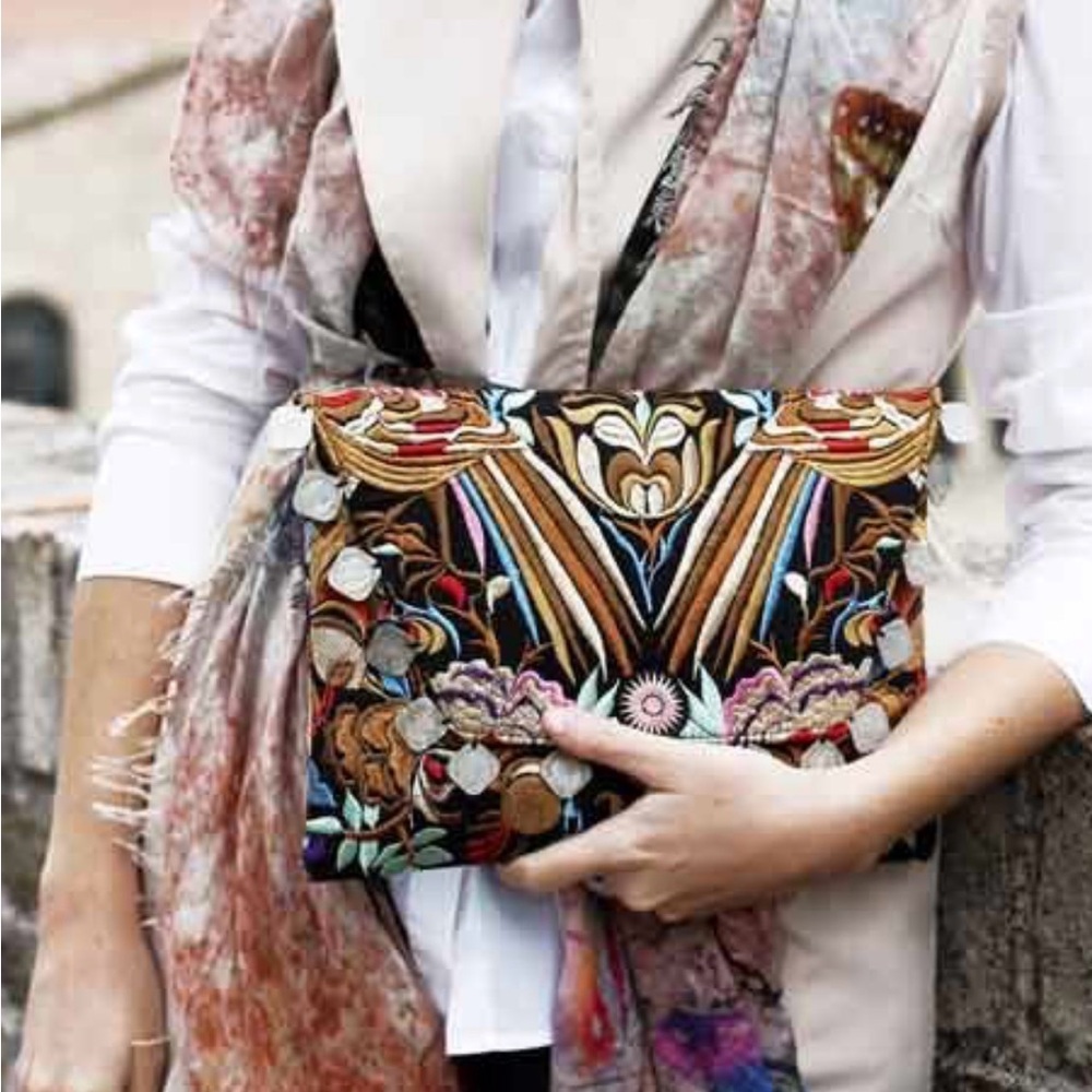 Embroidered Multicolor Clutch